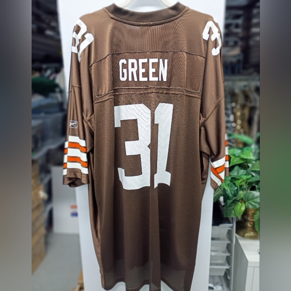 Cleveland Browns Jersey - Picture 5 of 13